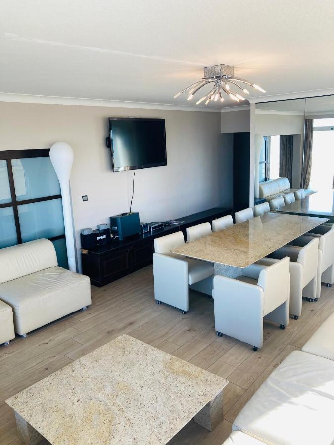 Very Spacious Family Apartment With Seaview T16 Οστένδη Εξωτερικό φωτογραφία