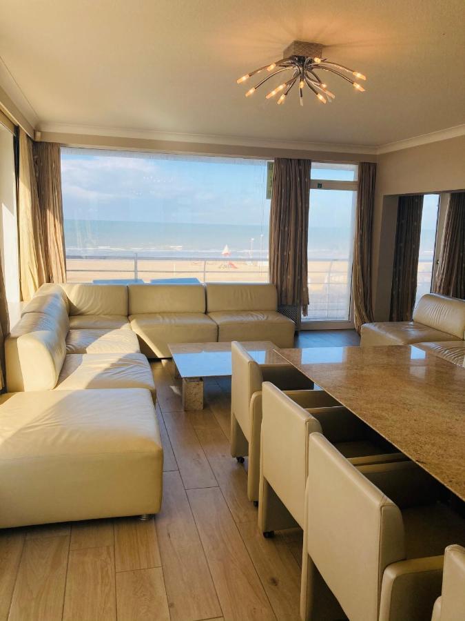 Very Spacious Family Apartment With Seaview T16 Οστένδη Εξωτερικό φωτογραφία