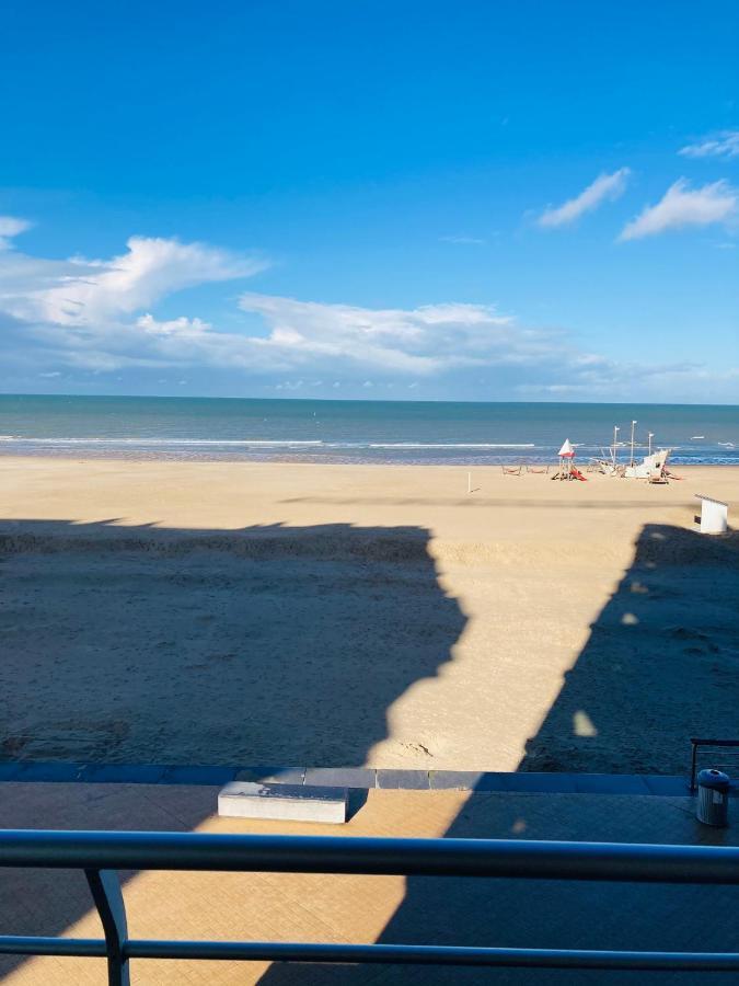 Very Spacious Family Apartment With Seaview T16 Οστένδη Εξωτερικό φωτογραφία